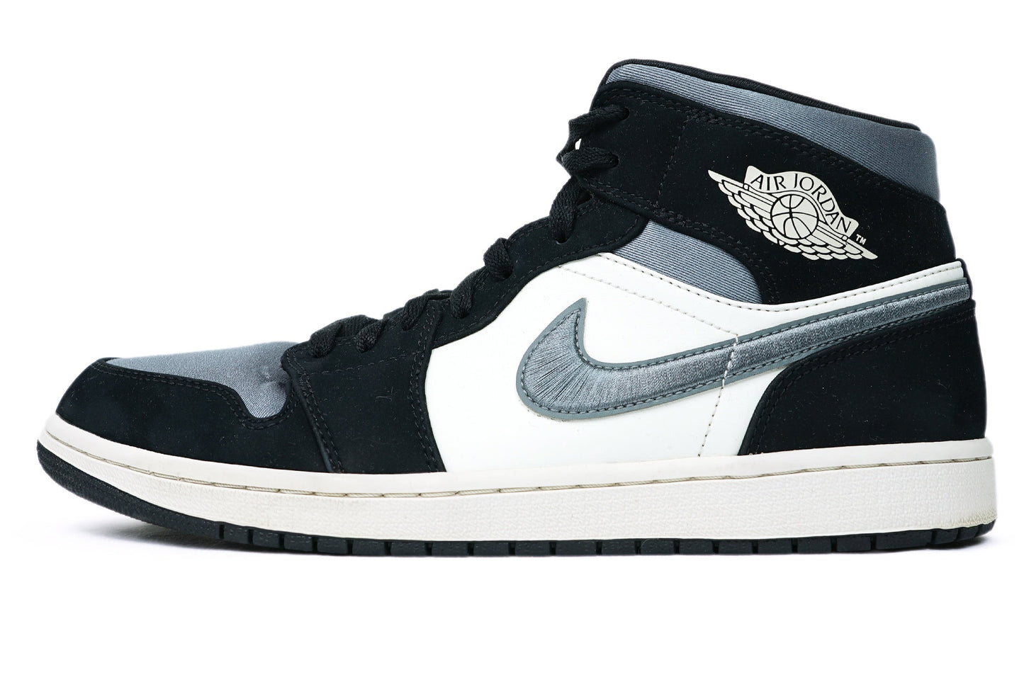Air Jordan 1 Mid Satin Grey Toe